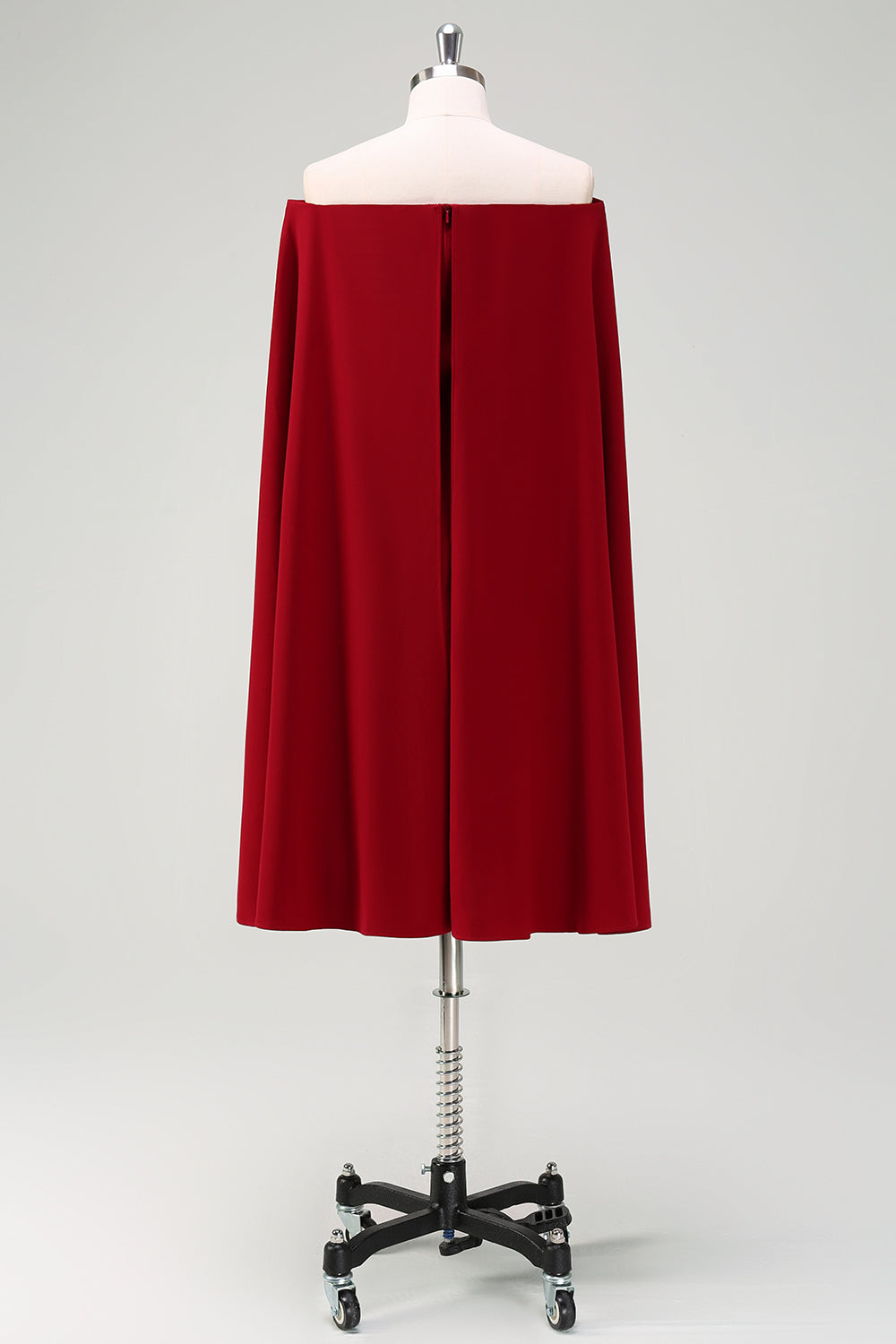 Borgonha fora do ombro bodycon vestido de cocktail com mangas de capa