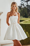Branco A-Line Strapless Cetim Mini Vestido de Graduação