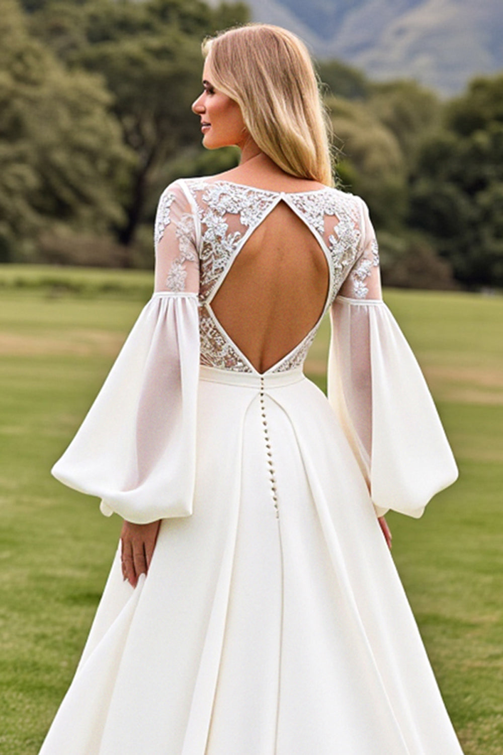 Vestidos de Noiva Marfim Longo Linha-A Mangas Compridas Apliques