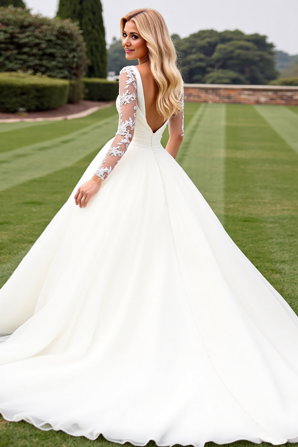 Vestido de Noiva Longo Marfim Renda Linha-A Mangas Compridas