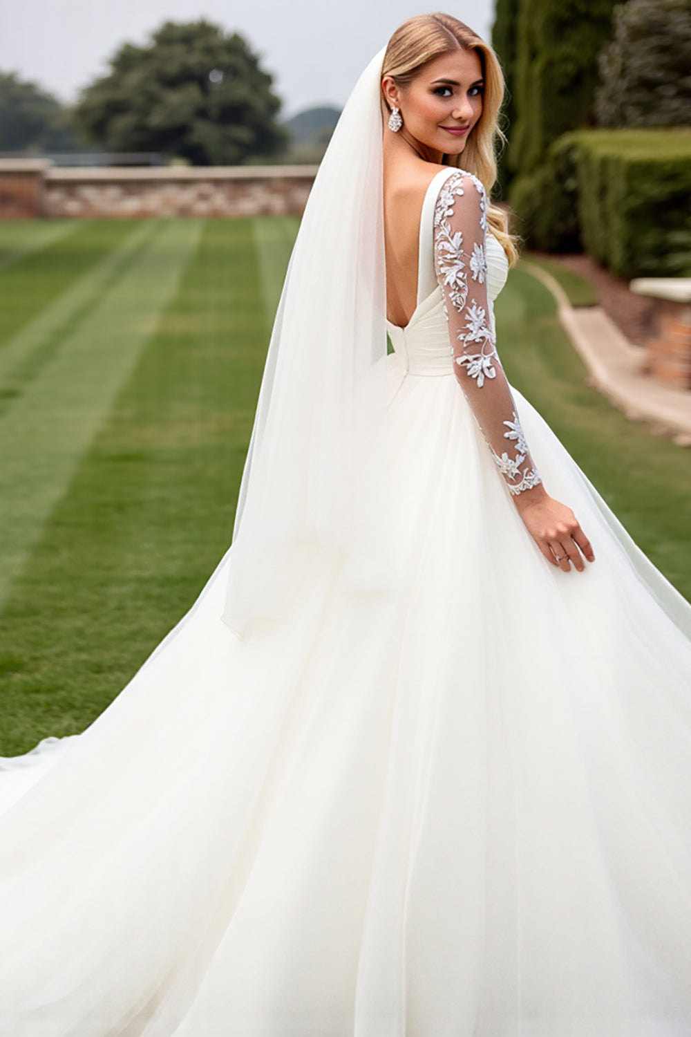 Vestido de Noiva Longo Marfim Renda Linha-A Mangas Compridas