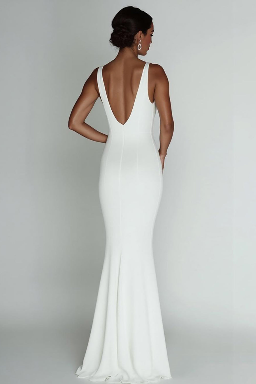 Vestido de Noiva Decote em V Sereia Branco Simples Longo Cetim