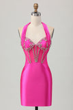Fuchsia Bodycon Halter Backless cetim Homecoming vestido com strass