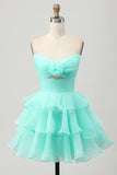 Bonito A-line Strapless Cut out Tiered Verde Vestido Curto Homecoming