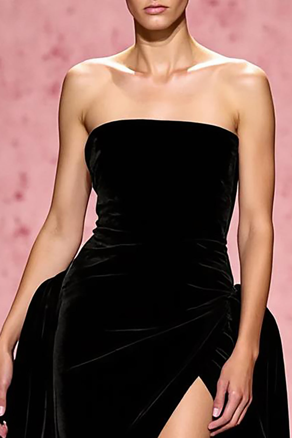 Preto Simples Uma Linha Veludo Strapless Vestido de Noite Longo com Fenda