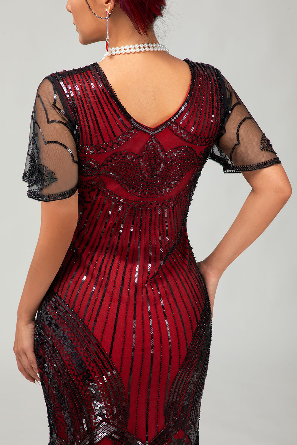 Preto Dourado Sequin Bodycon 1920s Flapper Vestido com Tassles