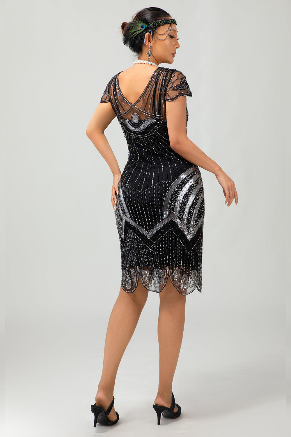 Preto prata Gatsby Sequins vestido curto dos anos 1920 com franjas
