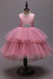Vestido branco A-Line Tiered Flower Girl com renda