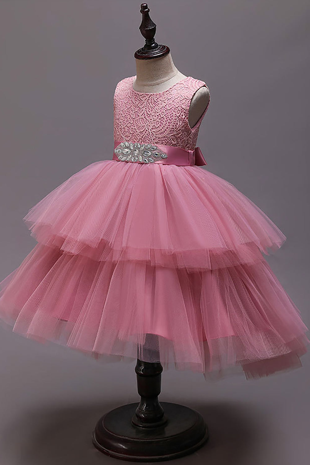 Vestido branco A-Line Tiered Flower Girl com renda