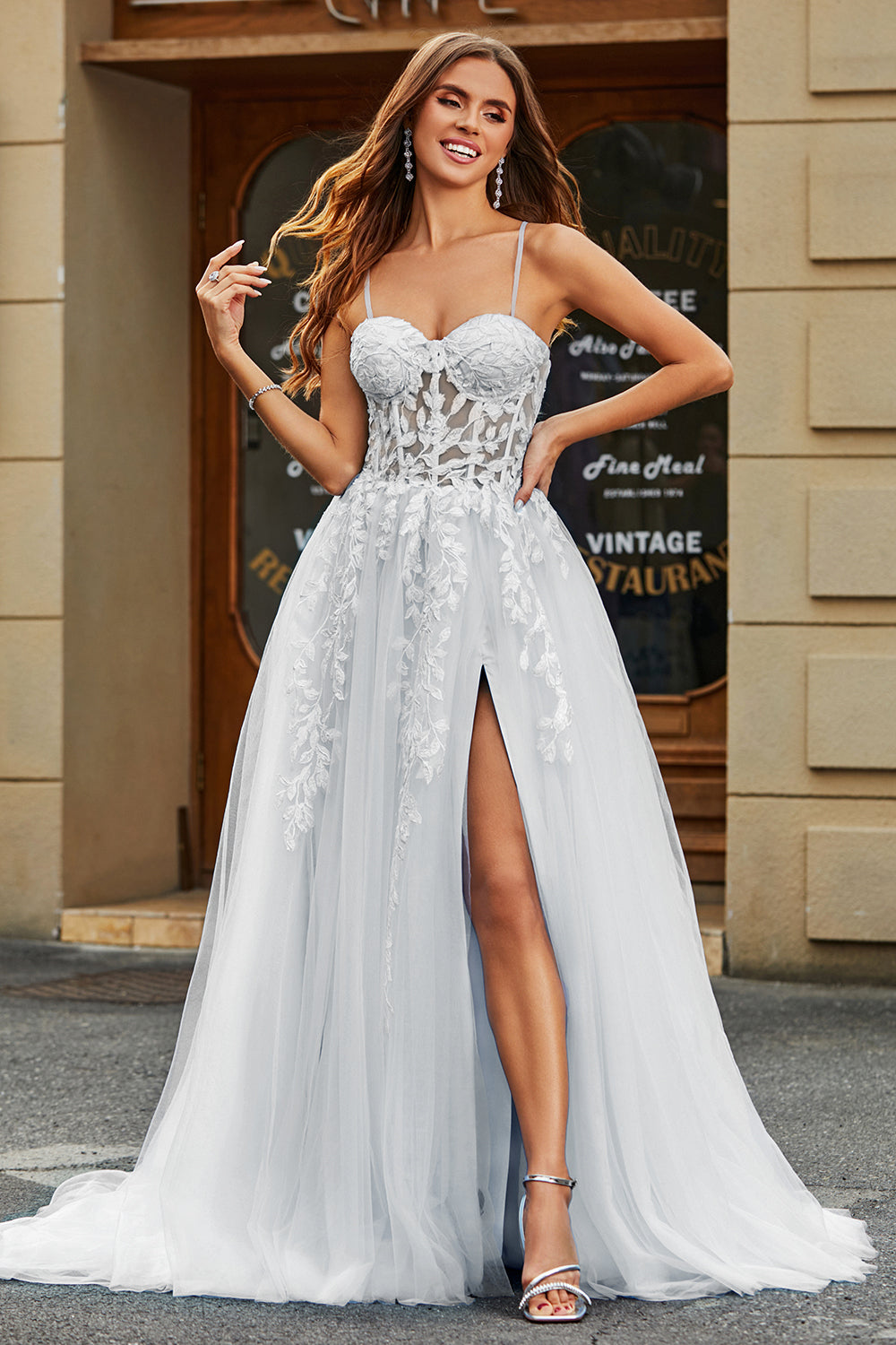 Marfim A-Line Esparguete Correias Corset Renda Tule Vestido de Noiva Longo