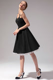 Vestido preto vintage com botão