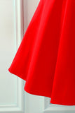 Vestido vermelho com decote em V sólido