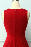 Vestido de renda assimétrico vermelho escuro
