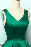 Vestido de cetim verde bola