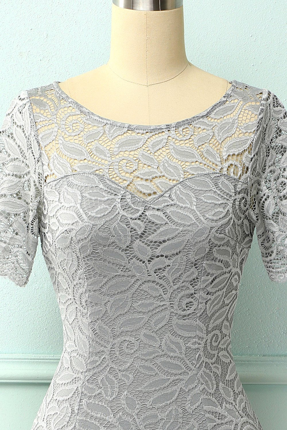 Vestido de renda cinza Bodycon