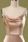 Vestido de cetim champanhe