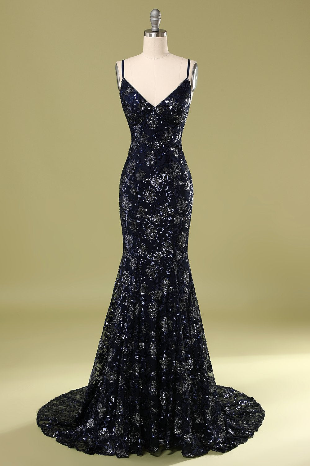 Vestido de noite azul marinho com lantejoulas