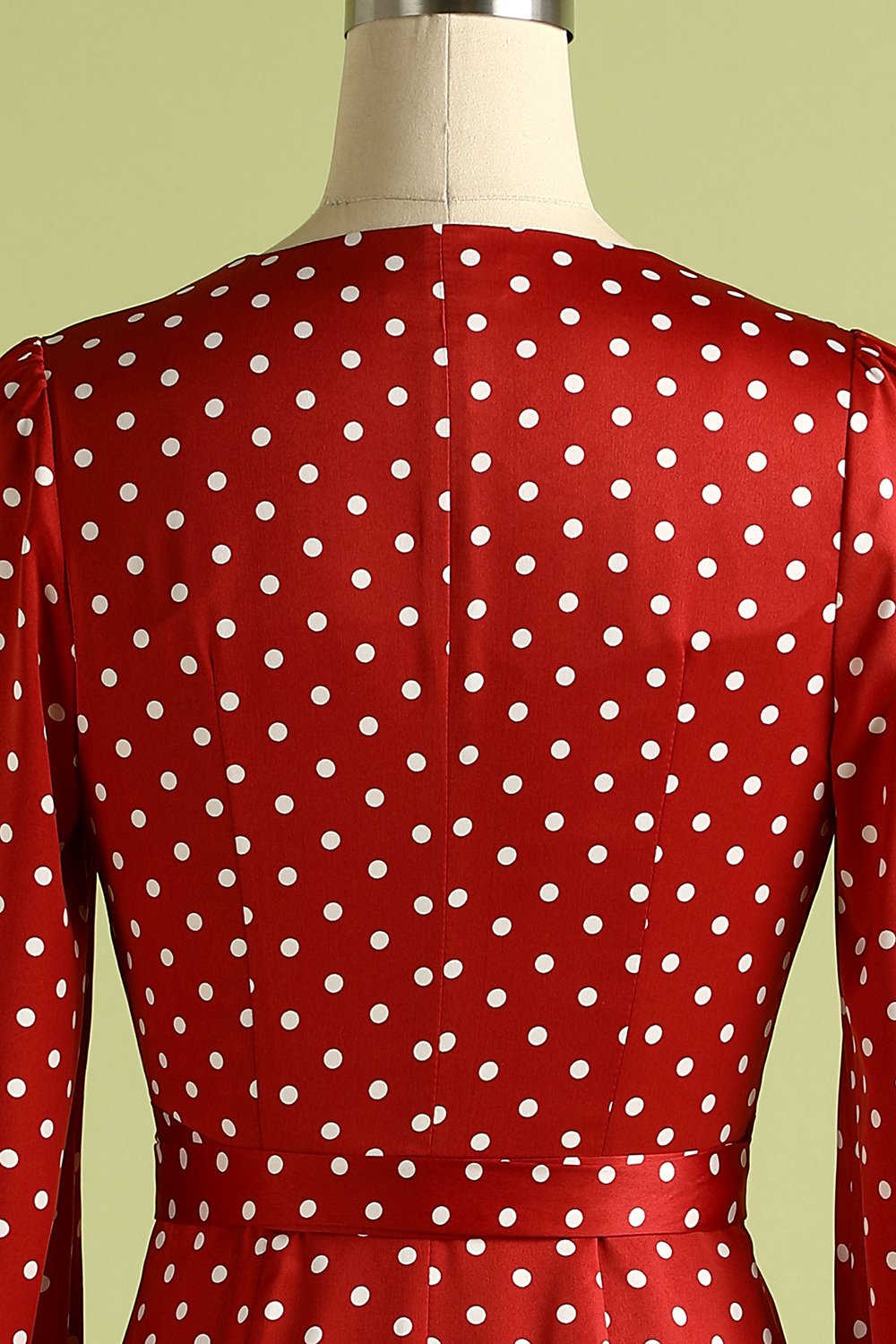 Vestido casual de bolinhas bordô
