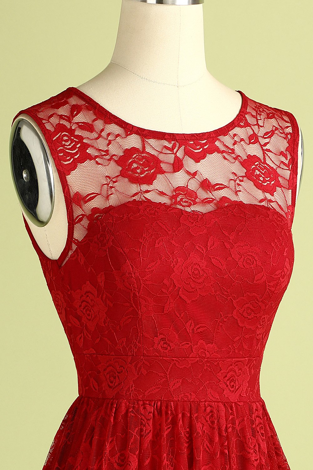 Vestido de renda curto vermelho