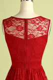Vestido de renda curto vermelho