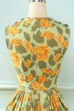 Vestido de impressão floral verde claro dos anos 50