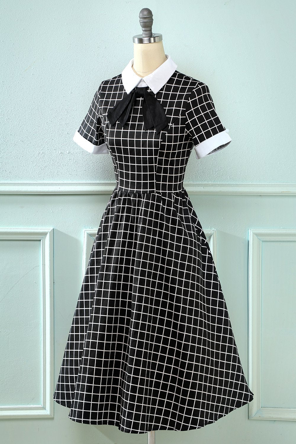 Vestido vintage xadrez de 1950 com arco