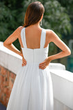 Vestido plissado com decote em v