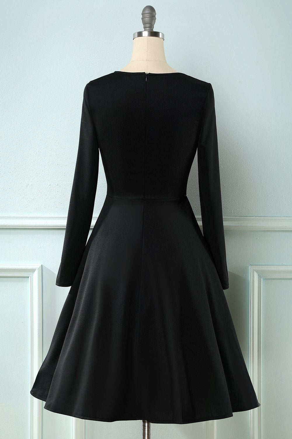 Vestido xadrez de 1950 com mangas compridas