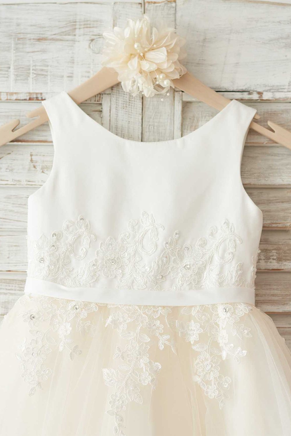 Meninas Bambi Ivory Broderie Anglaise Tulle Dress