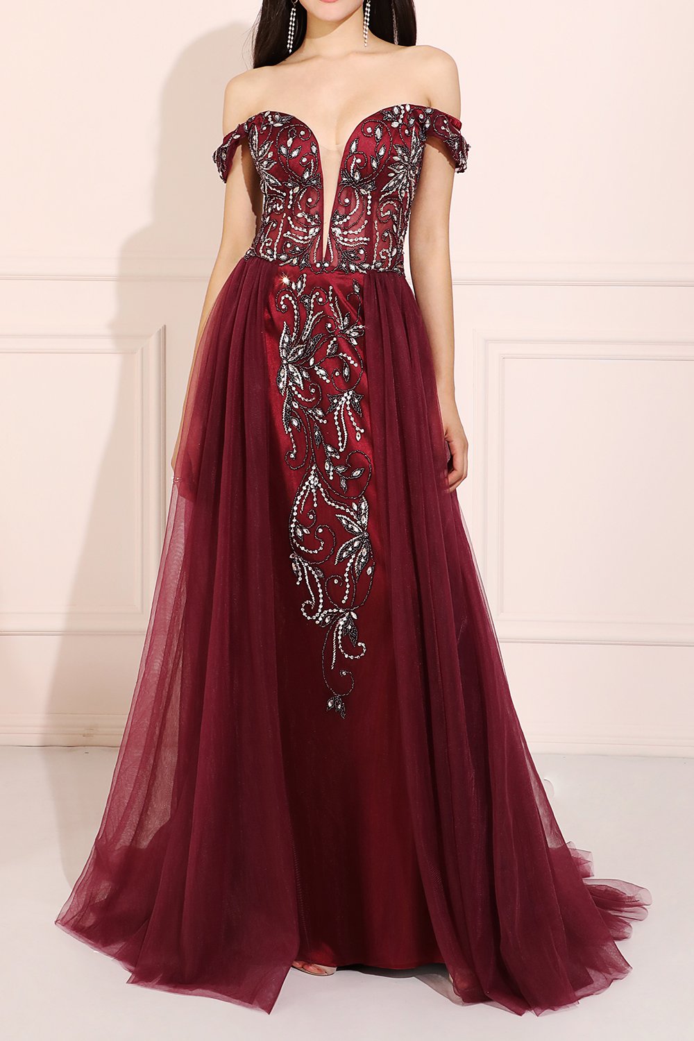Borgonha frisada longo vestido de baile