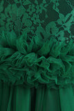 Tule verde sem mangas Um vestido de menina linha com renda