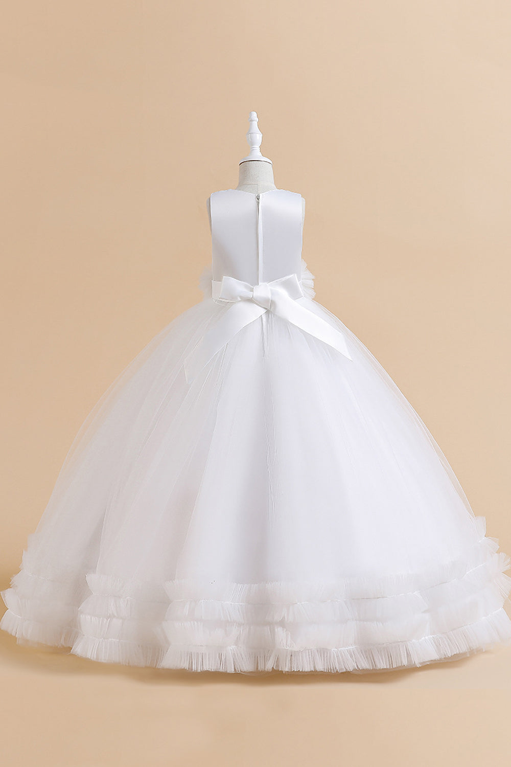 Tule verde sem mangas Um vestido de menina linha com renda