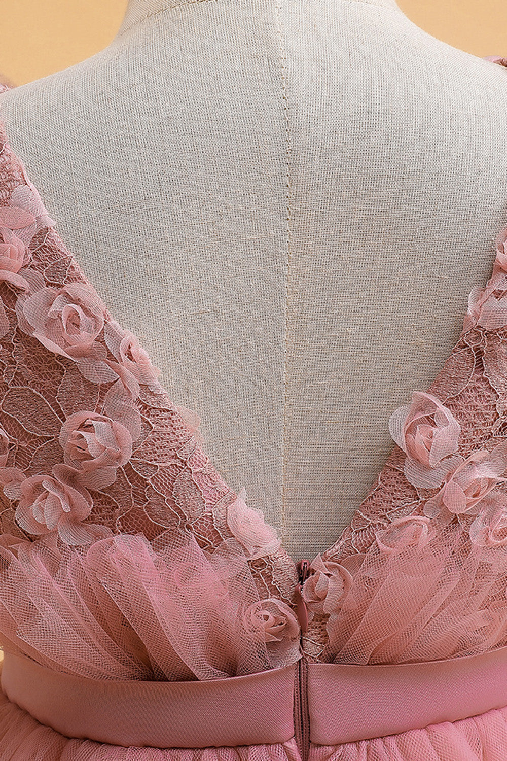 Tule A Line Champagne Girl Dress com Arco