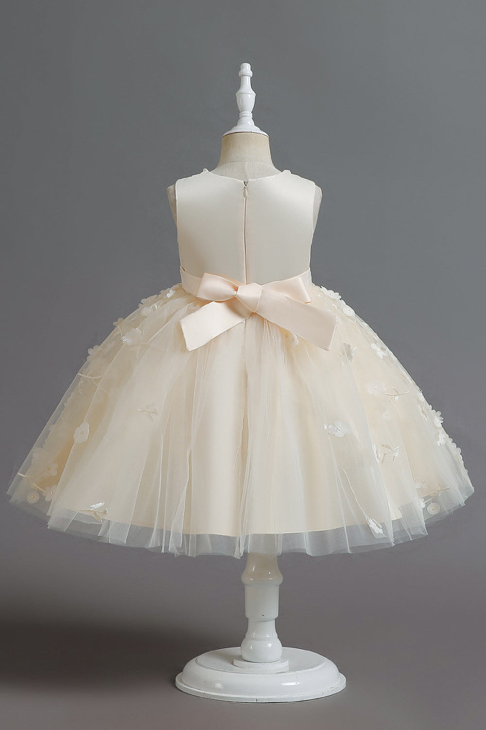 Champanhe A Line Tule Sem Mangas Vestido de Menina Com Arco