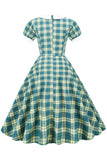 Vestido de rede verde de pescoço de joias de 1950 com mangas curtas