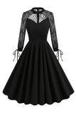 Preto Uma linha de mangas compridas vestido dos anos 1950 com renda