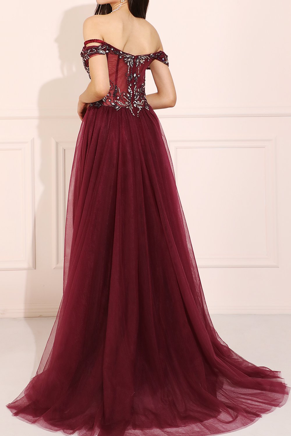 Borgonha frisada longo vestido de baile