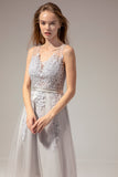 Vestido de renda prateado