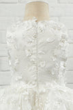 Vestido de menina flor sem mangas de aplique branco