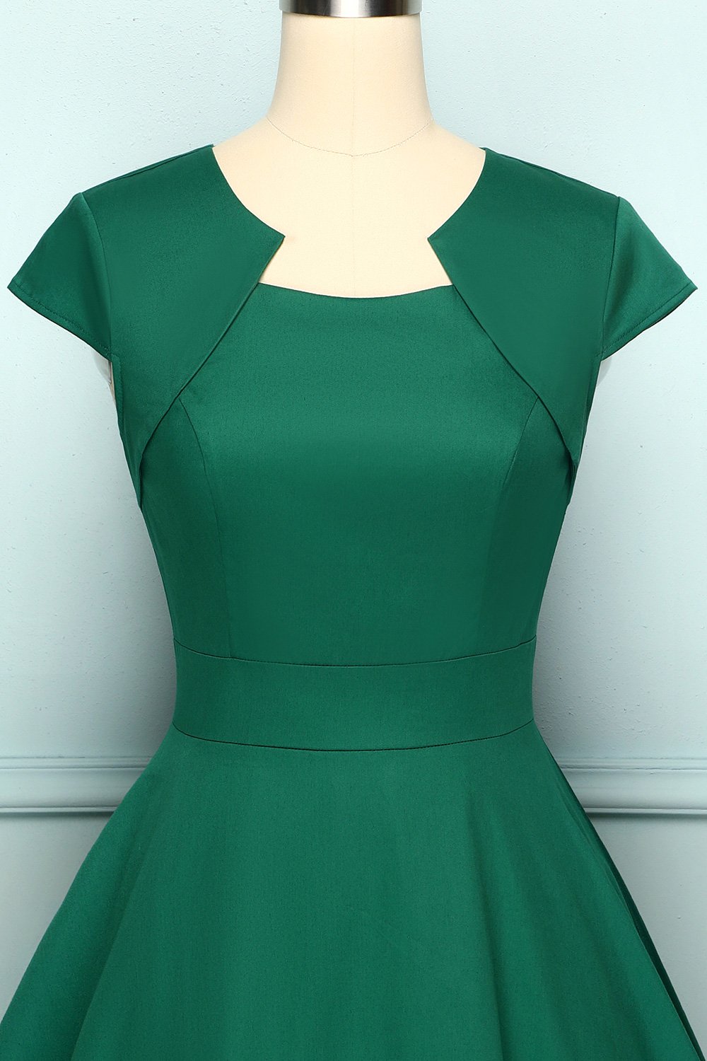 Pescoço assimétrico verde