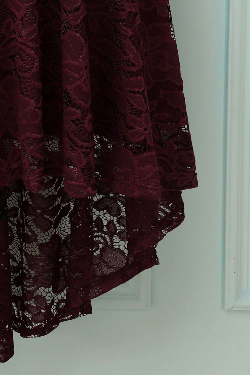 Vestido Borgonha com decote em v