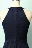 Vestido assimétrico de renda azul marinho