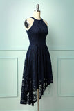 Vestido assimétrico de renda azul marinho