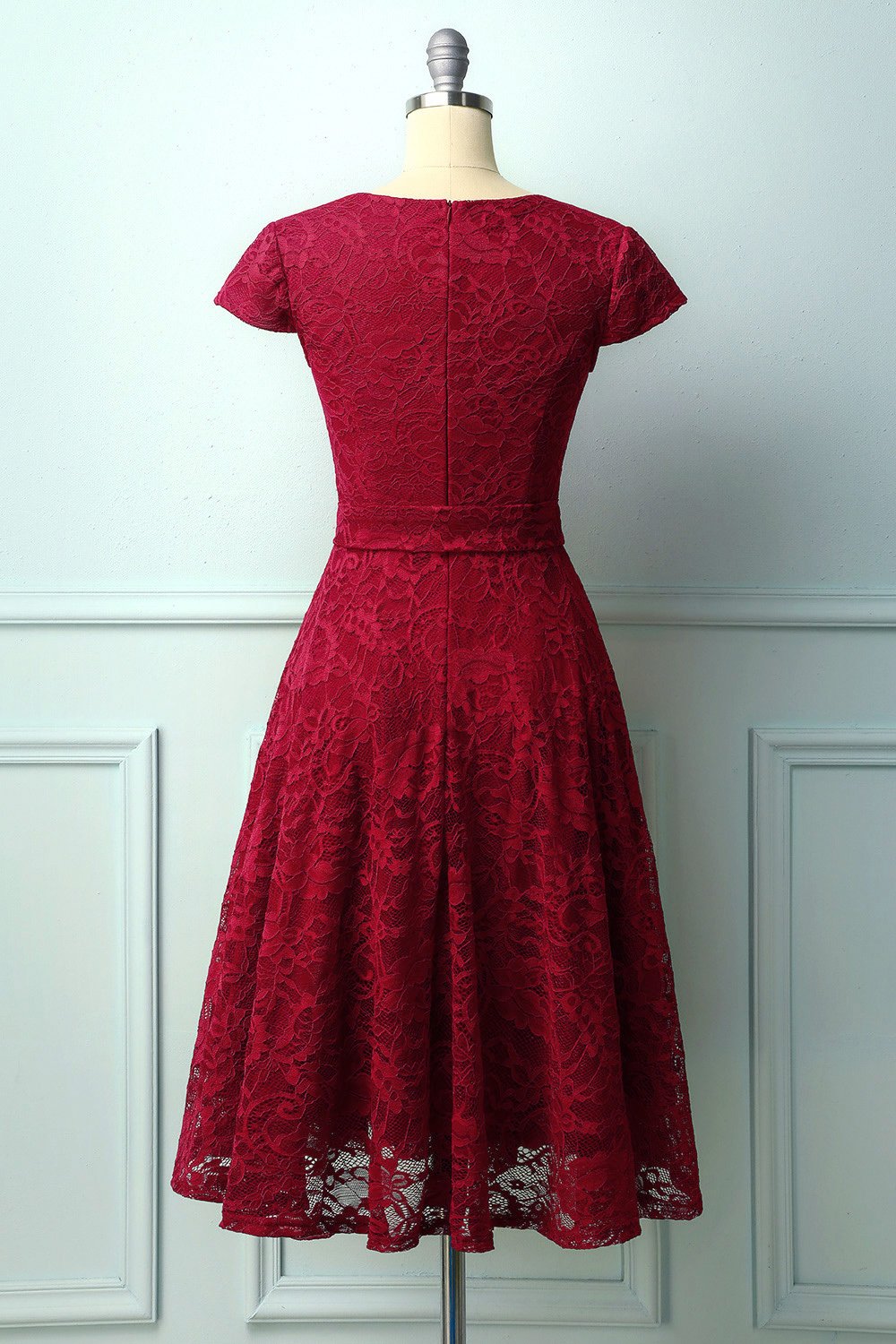 Vestido Midi de Renda Vermelho Escuro