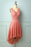 Vestido de renda com decote em v blush