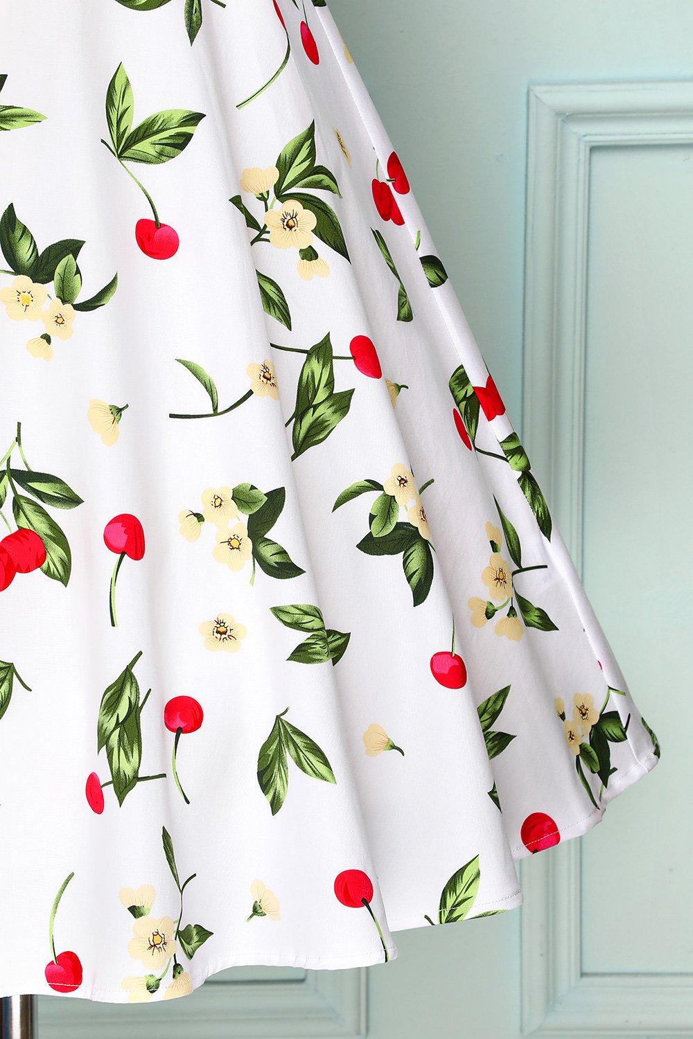 Vestido Branco Cereja