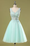 Menta verde curto vestido de baile com apliques