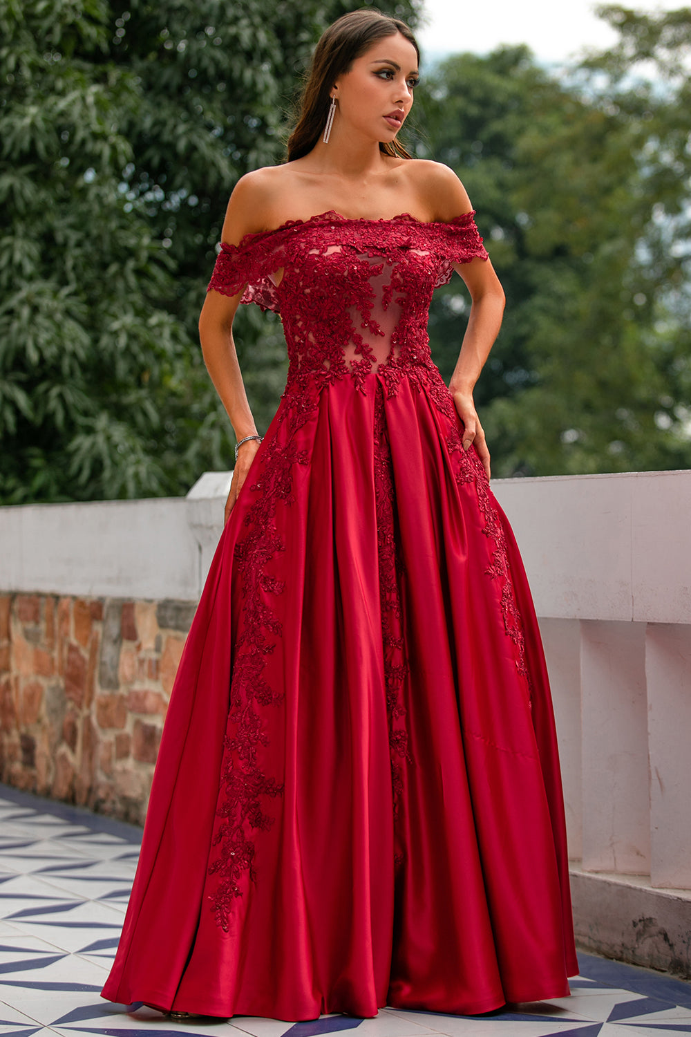 Vermelho fora do ombro Vestidos de Cerimónia