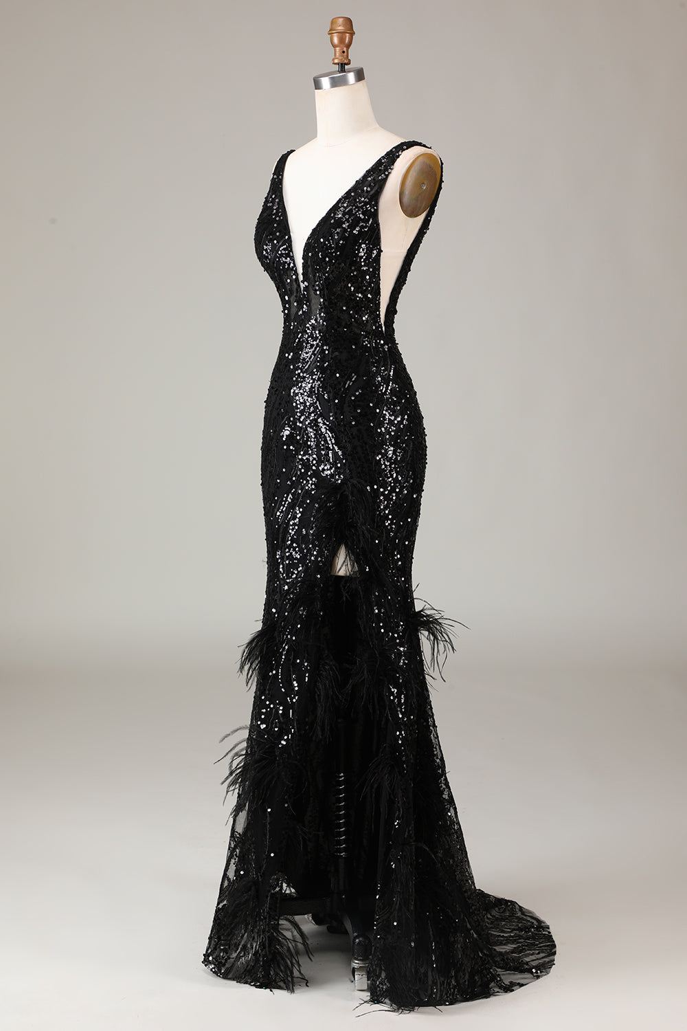 Preto brilhante Depp V-neck vestido de baile de formatura com penas