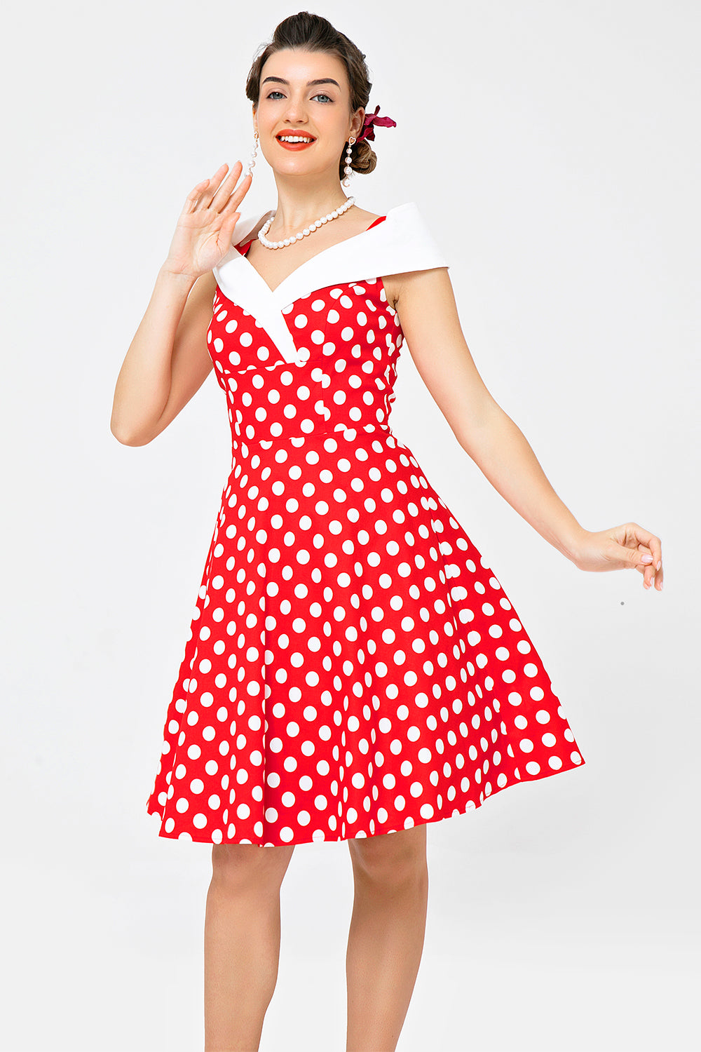 Fora do ombro vestido branco vermelho pontos